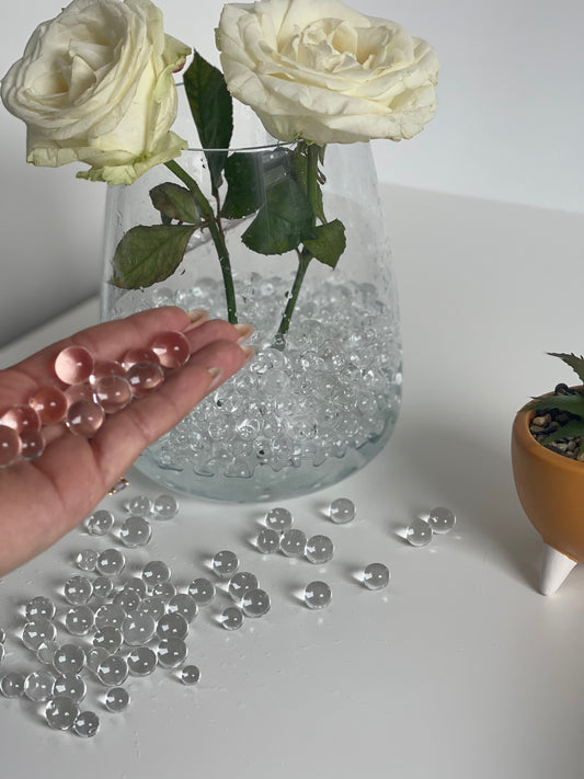Perles d'eau transparentes